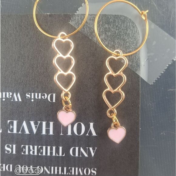 💞5/$18 Handmade Gold Triple Heart Earrings - Picture 9 of 9